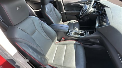 Used 2023 Buick Envision Essence w/ Sport Touring Package image 21