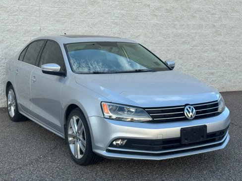 Used 2015 Volkswagen Jetta TDI SEL image 3