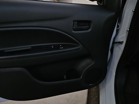 New 2024 Mitsubishi Mirage G4 ES image 6