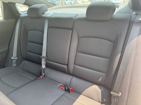 Used 2024 Chevrolet Malibu LT image 15