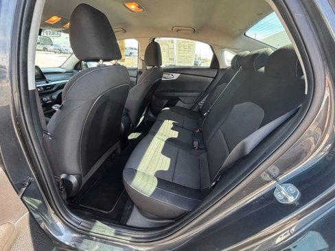 Used 2023 Kia Forte LXS image 19