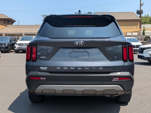 Used 2021 Kia Sorento S w/ Panoramic Sunroof Package image 5