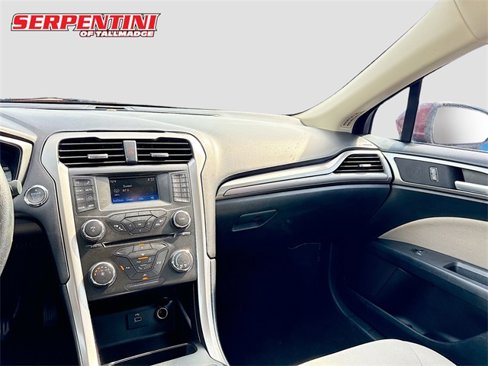 Used 2017 Ford Fusion S image 23