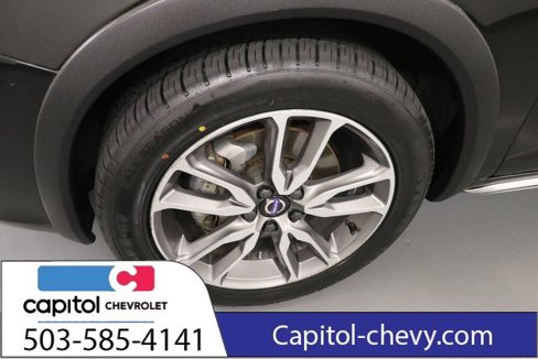 Used 2018 Volvo V60 T5 Cross Country w/ Convenience Package image 5