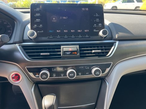 Used 2019 Honda Accord LX image 18