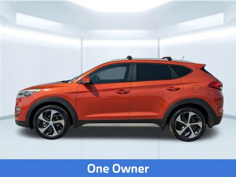 Used 2017 Hyundai Tucson Sport image 2
