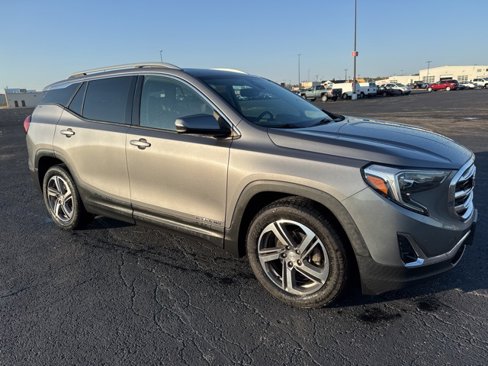 Used 2018 GMC Terrain SLT w/ Preferred Package image 3
