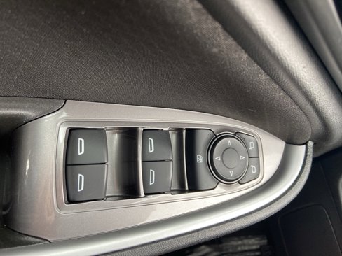 Used 2020 Chevrolet Malibu LS image 23
