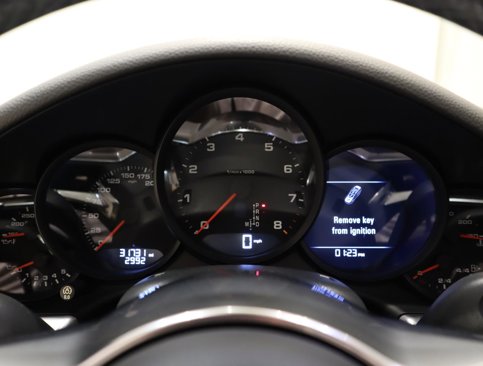 Used 2018 Porsche 911 Carrera image 26