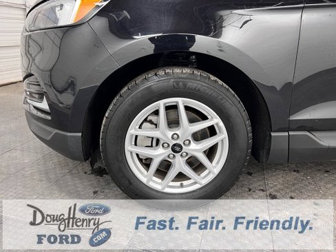 Used 2023 Ford Edge SEL image 19