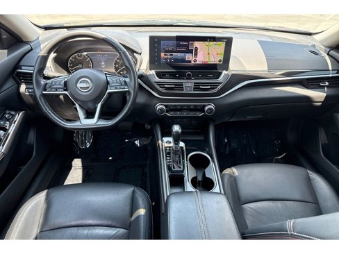 Used 2024 Nissan Altima 2.5 SR w/ SR Premium Package image 15