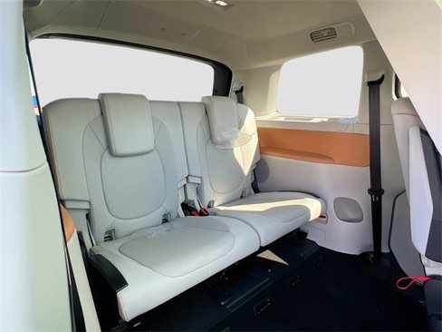 New 2025 Volkswagen ID. Buzz Pro S Plus image 28