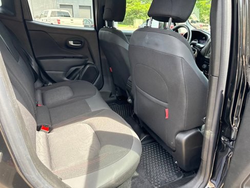 Used 2020 Jeep Renegade Trailhawk image 39