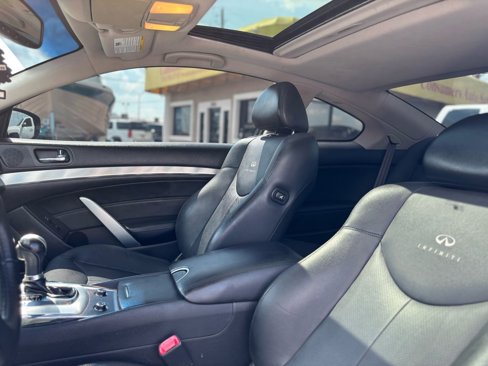 Used 2014 INFINITI Q60 Journey image 8