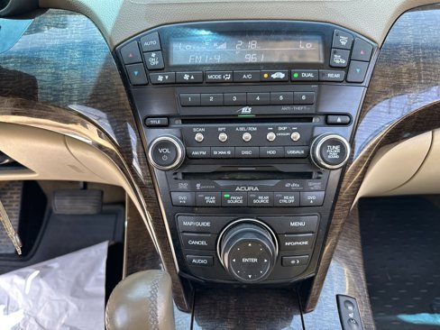 Used 2013 Acura MDX w/ Technology & Entertainment image 30