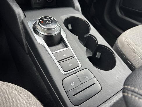 Used 2021 Ford Escape SE w/ Convenience Package image 6