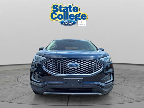 Used 2024 Ford Edge SEL image 2