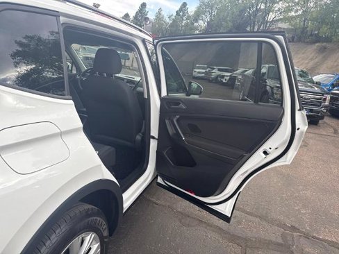 Used 2020 Volkswagen Tiguan S image 21