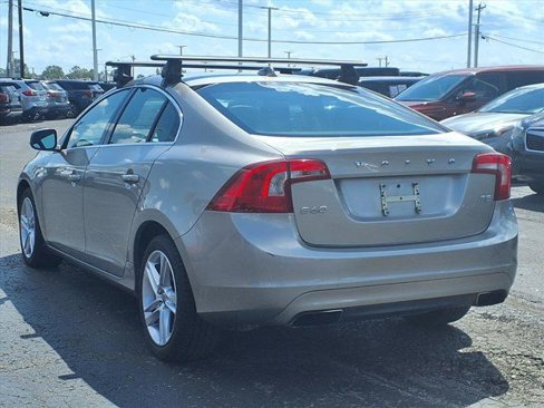 Used 2014 Volvo S60 T5 image 4