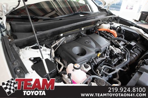 Used 2021 Toyota Venza LE image 33