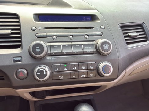 Used 2011 Honda Civic LX image 10