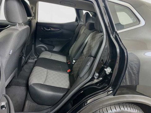 Certified 2020 Nissan Rogue Sport SV image 20