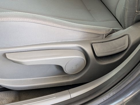 Used 2021 Hyundai Elantra SEL image 21