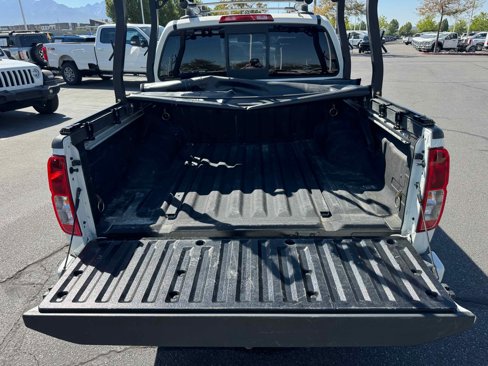 Used 2020 Nissan Frontier PRO-4X w/ Pro-4x Utility Package image 30