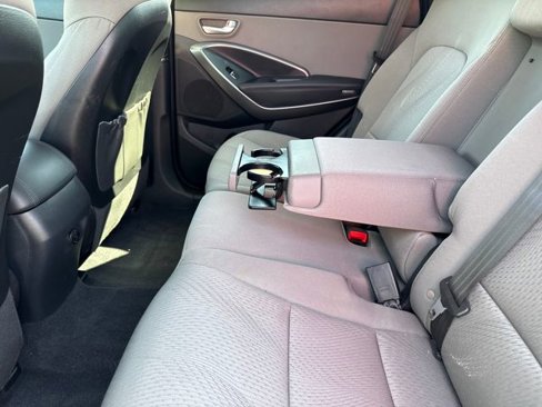 Used 2018 Hyundai Santa Fe Sport w/ 2.4L Value Package 02 image 17