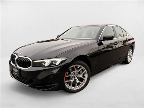 Used 2025 BMW 330i xDrive Sedan image 1