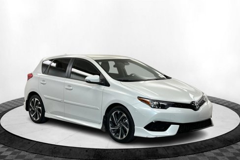 Used 2018 Toyota Corolla iM image 8