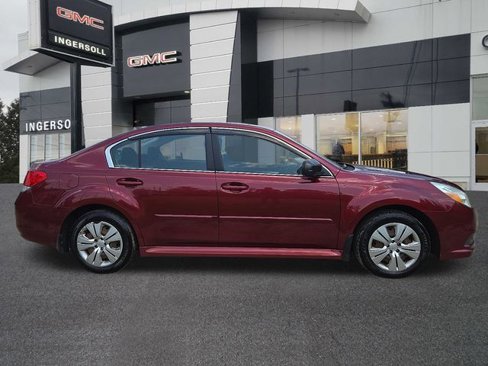 Used 2011 Subaru Legacy 2.5i image 7