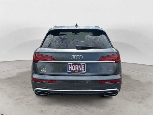 Used 2022 Audi Q5 2.0T Premium w/ Convenience Package image 5