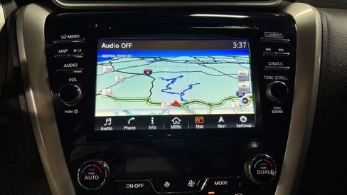 Used 2018 Nissan Murano SV image 36