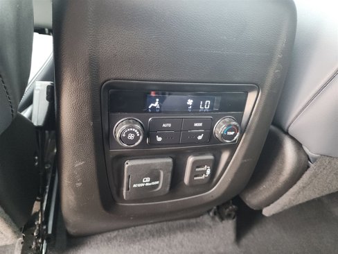 Used 2023 Buick Enclave Premium image 19