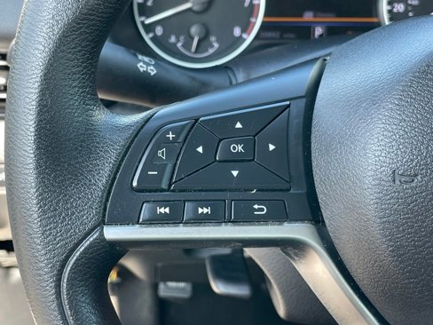 Certified 2024 Nissan Sentra SV image 39