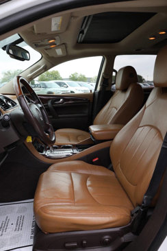 Used 2017 Buick Enclave Leather image 12