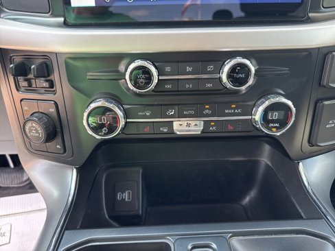 Used 2021 Ford F150 XLT w/ Equipment Group 302A High image 11