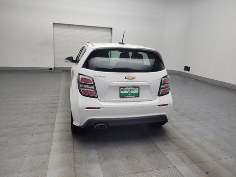 Used 2020 Chevrolet Sonic LT image 6