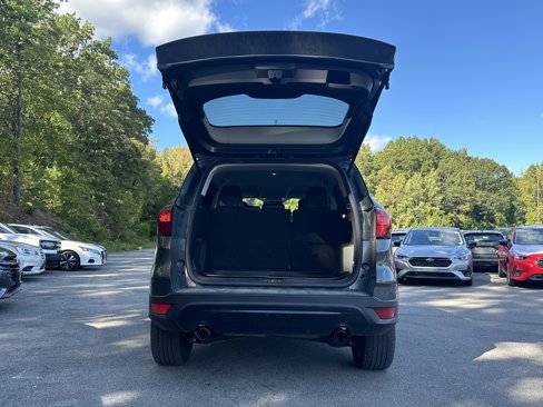 Used 2019 Ford Escape SE image 27