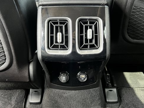 Used 2021 Kia Sorento SX image 22
