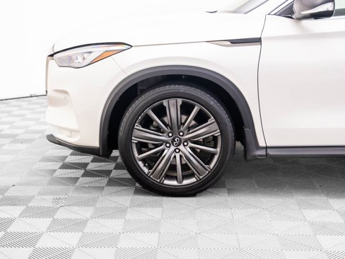Used 2020 INFINITI QX50 Essential w/ Edition 30 Package image 28
