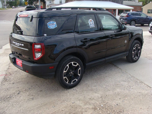 Used 2023 Ford Bronco Sport Outer Banks w/ Tech Package image 4