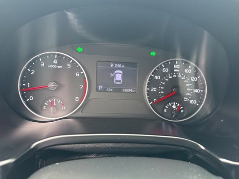 Used 2023 Kia Seltos LX image 14
