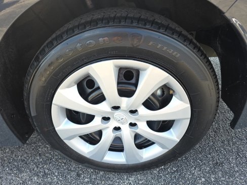 Certified 2024 Toyota Corolla LE image 6