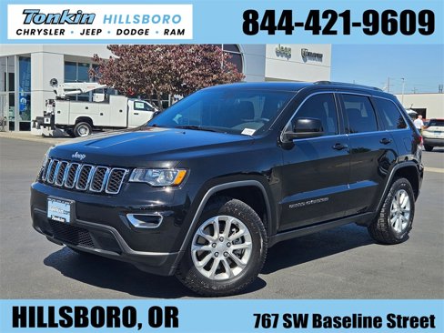 Used 2021 Jeep Grand Cherokee Laredo image 1