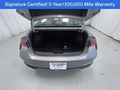 Used 2022 Hyundai Elantra SEL w/ Cargo Package image 15