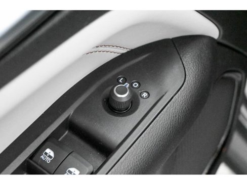 Used 2022 Jeep Compass Limited image 30