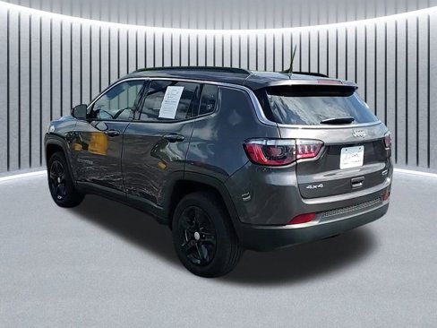 Used 2024 Jeep Compass Latitude w/ Altitude Special Edition image 6