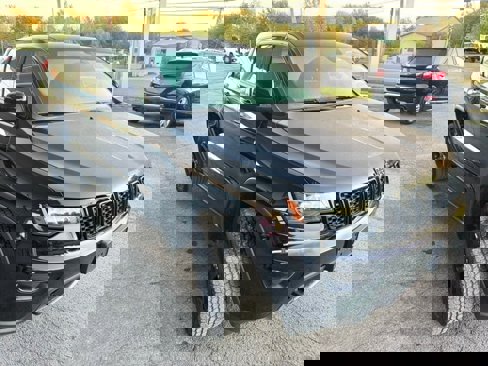 Used 2021 Jeep Grand Cherokee Freedom Edition image 6